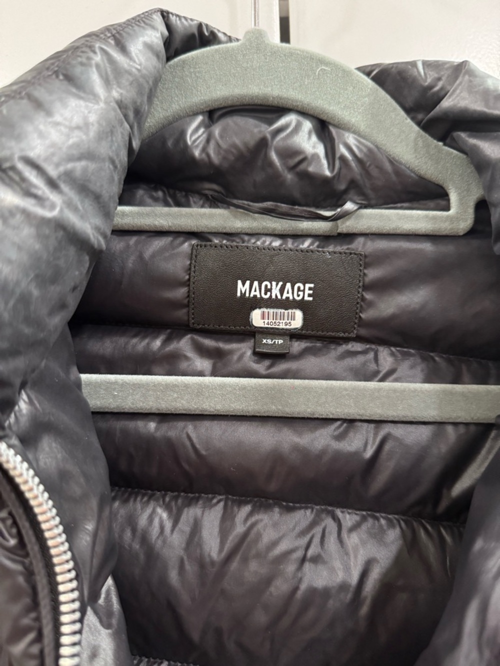 Mackage REEMA Lightweight puffer down Jacket in black size XS - Picture 4 of 10